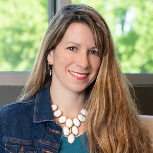 Valeria Hyer Therapist